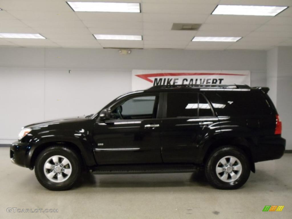 2007 4Runner SR5 - Black / Dark Charcoal photo #3