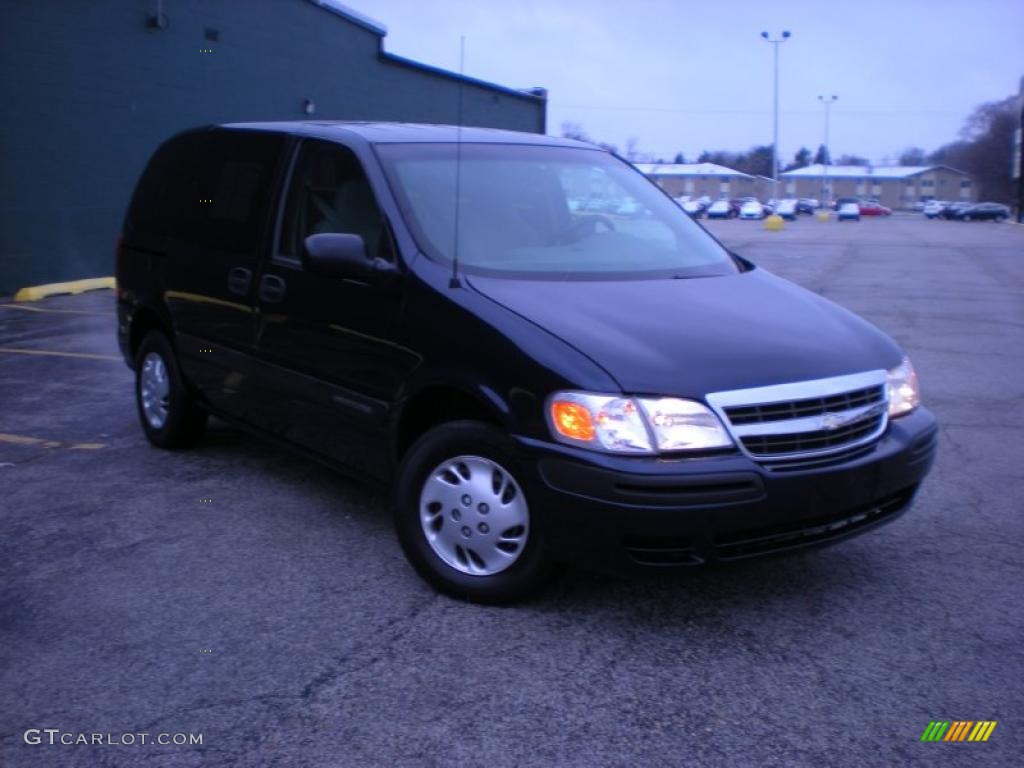 2004 Venture Plus - Navy Blue Metallic / Medium Gray photo #3