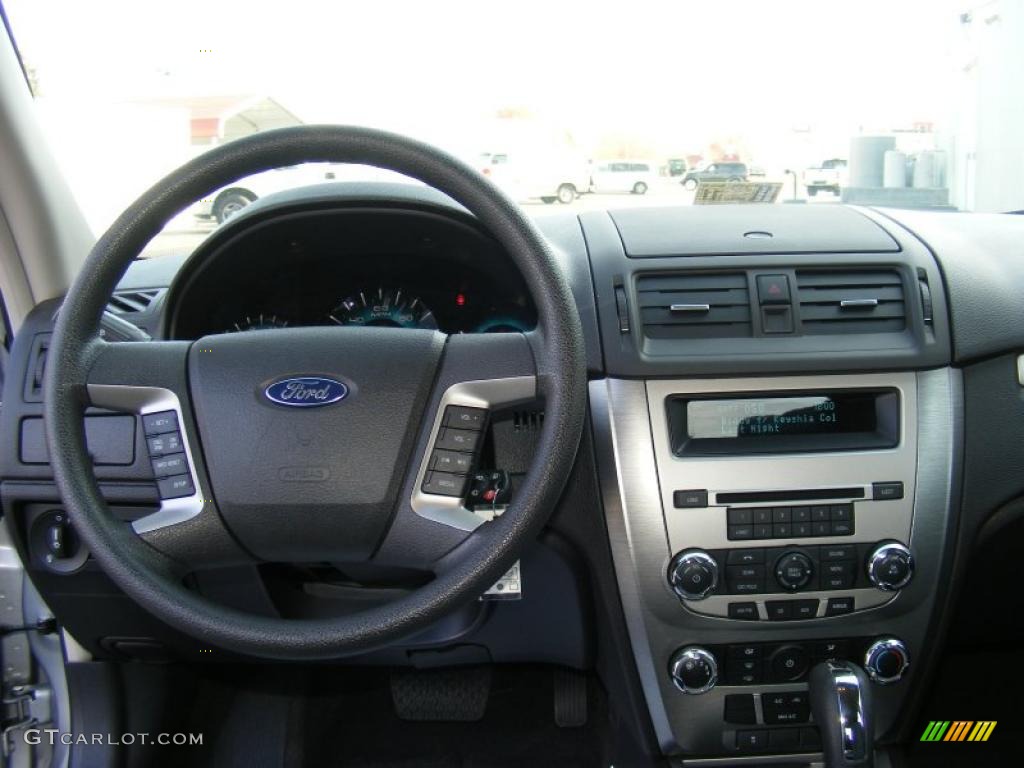 2010 Ford Fusion SE V6 Charcoal Black Dashboard Photo #40875998