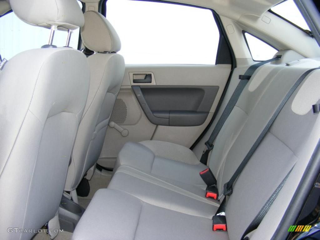 Medium Stone Interior 2008 Ford Focus S Sedan Photo #40877786