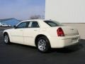 2007 Stone White Chrysler 300 Touring  photo #7