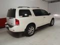 Blizzard White - Armada SE Photo No. 4