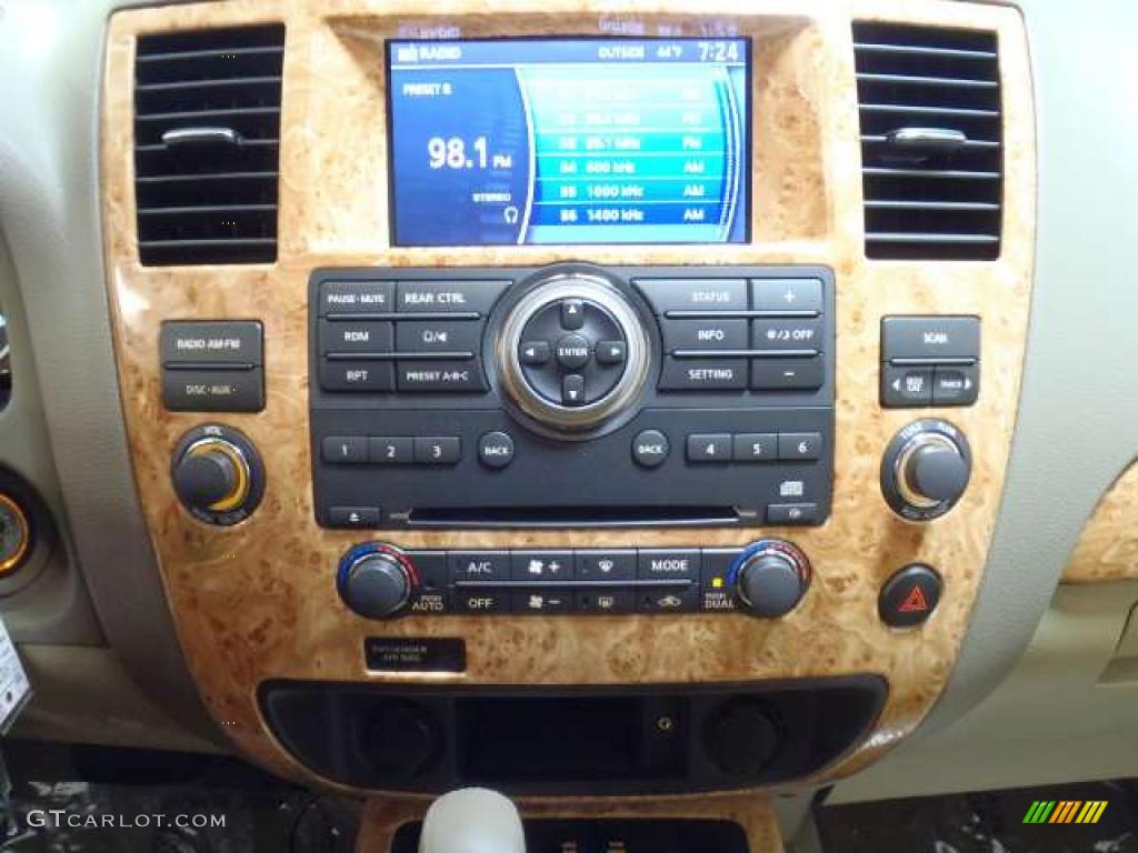 2009 Nissan Armada SE Controls Photo #40880501