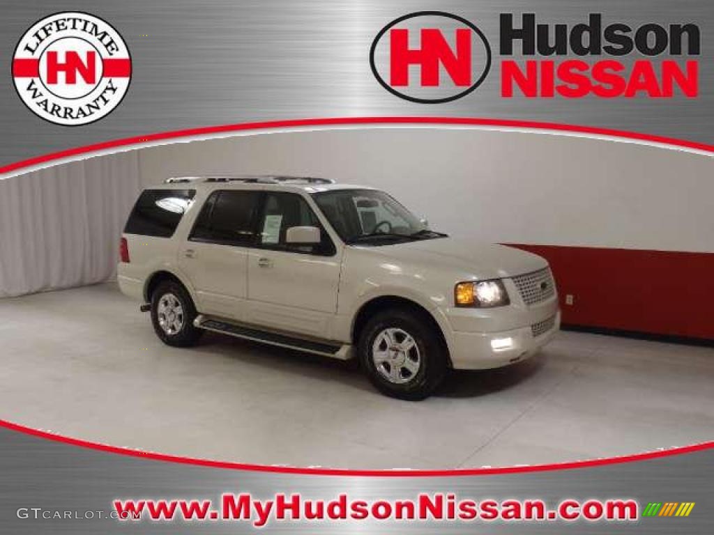 Cashmere Tri-Coat Metallic Ford Expedition