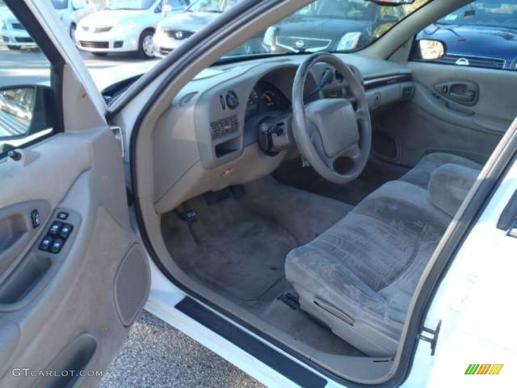1999 Lumina LS - Bright White / Neutral photo #5