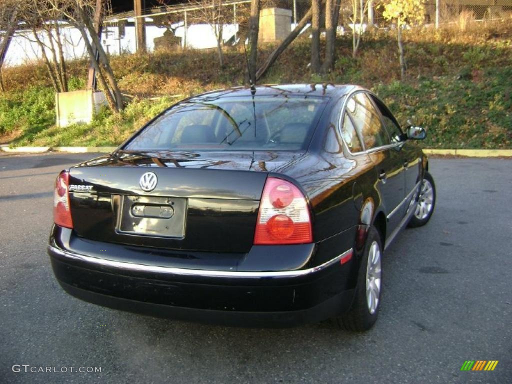 2001 Passat GLS Sedan - Black Magic Pearl / Beige photo #5