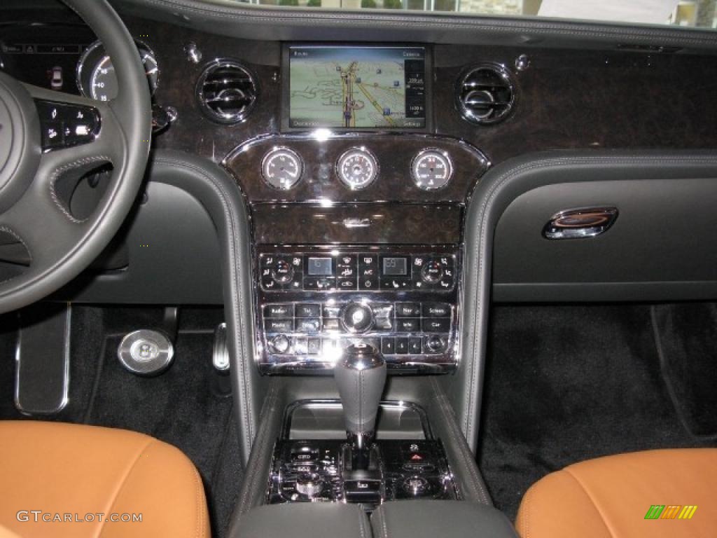 2011 Bentley Mulsanne Sedan Controls Photo #40885829