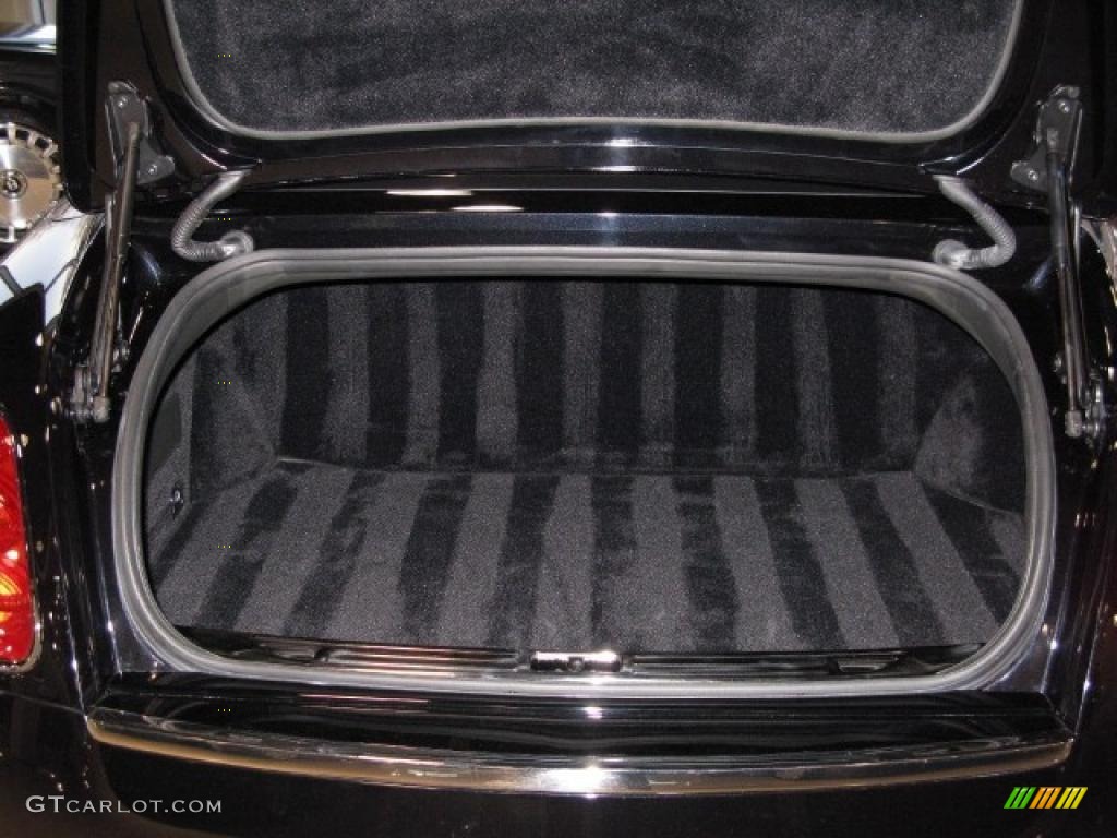 2011 Bentley Mulsanne Sedan Trunk Photo #40885989