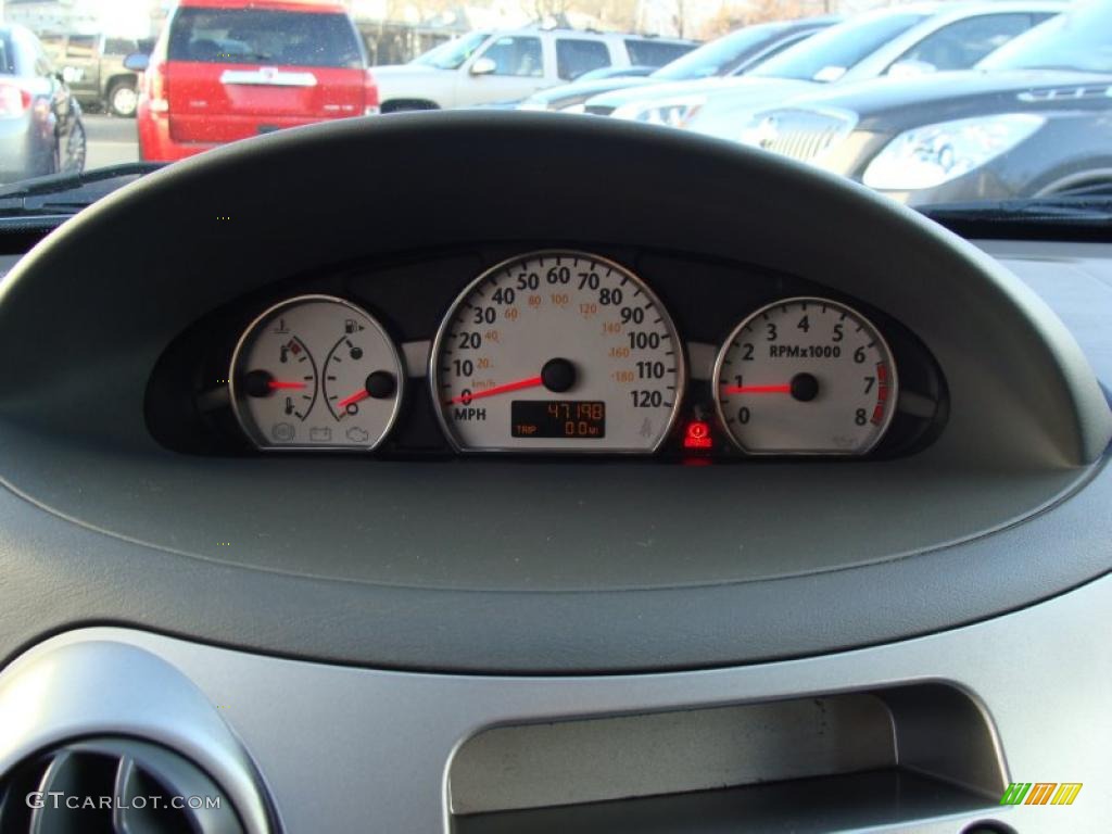 2006 Saturn ION 3 Sedan Gauges Photo #40889069