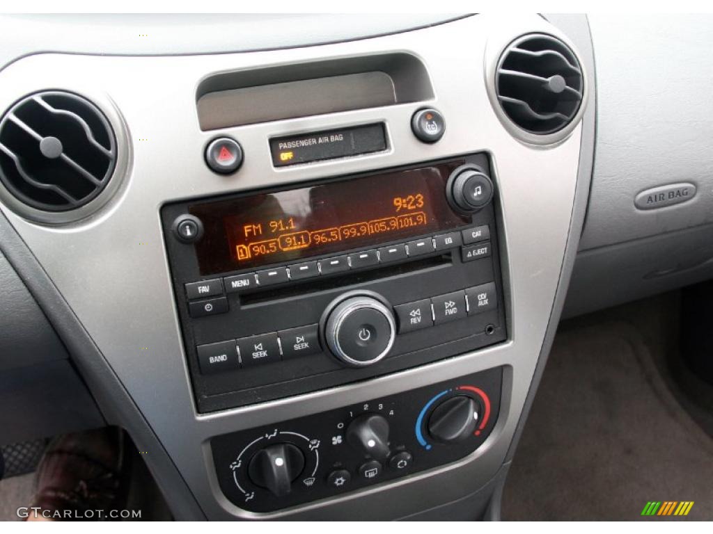 2007 Saturn ION 2 Sedan Controls Photo #40889529