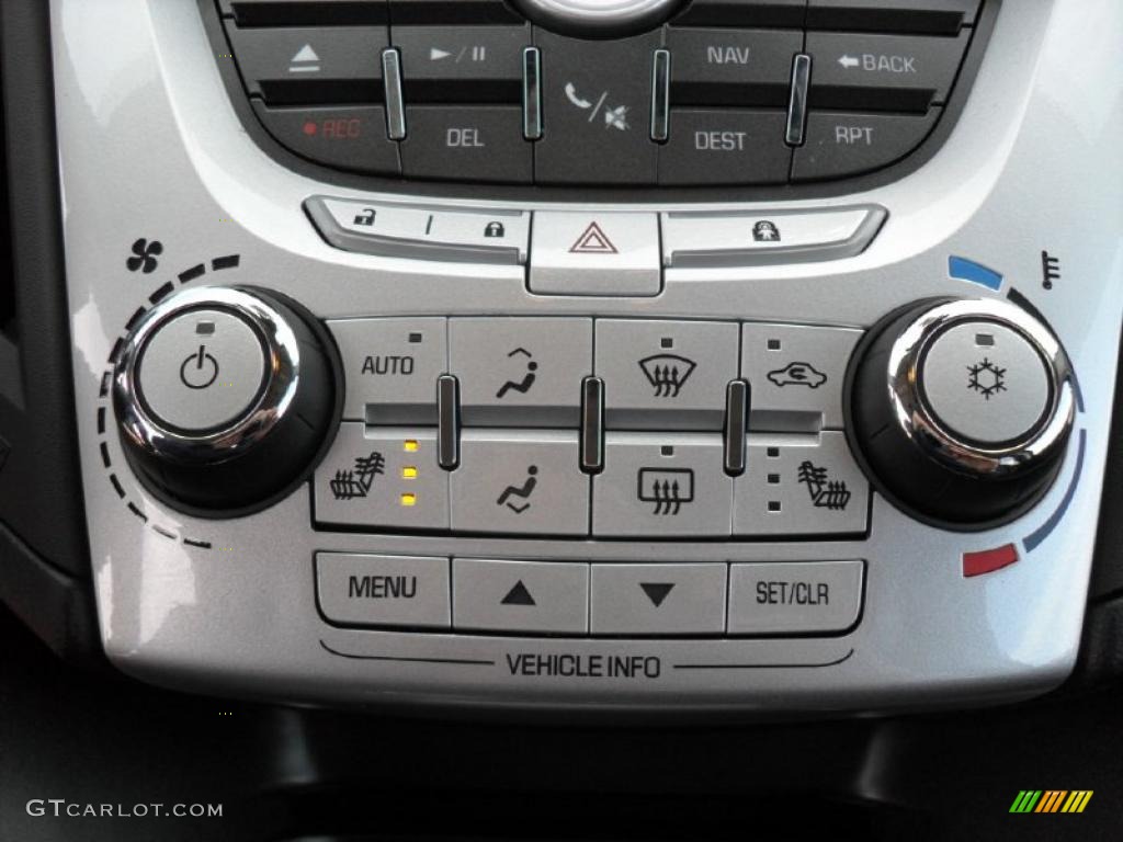 2011 Chevrolet Equinox LTZ Controls Photo #40889885