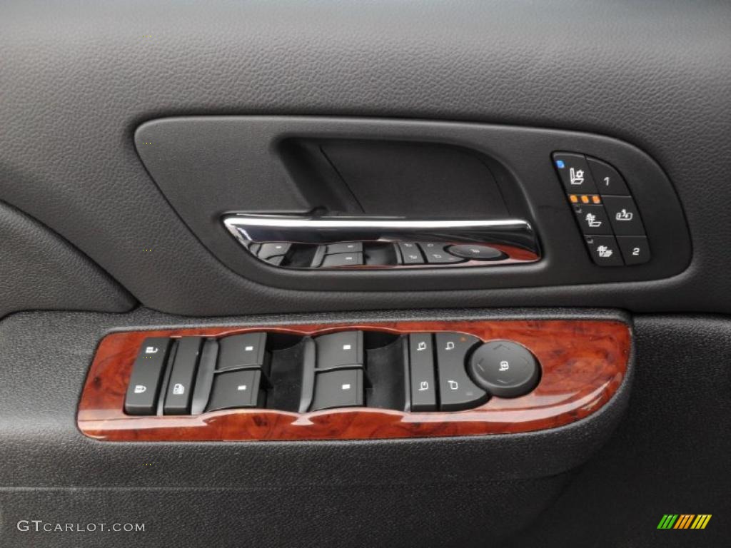 2011 Chevrolet Suburban LTZ 4x4 Controls Photo #40890309