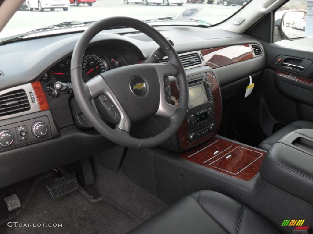 Ebony Interior 2011 Chevrolet Suburban LTZ 4x4 Photo #40890573