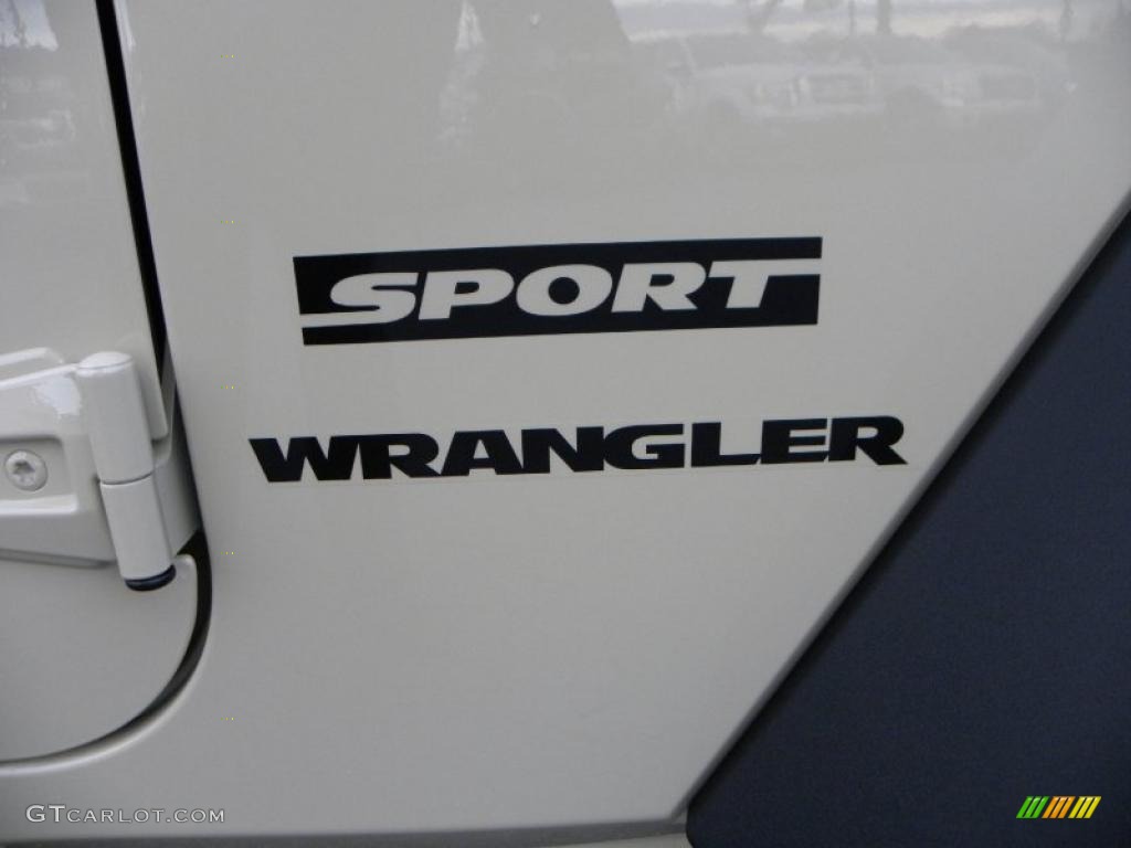 2011 Wrangler Sport 4x4 - Sahara Tan / Black photo #13