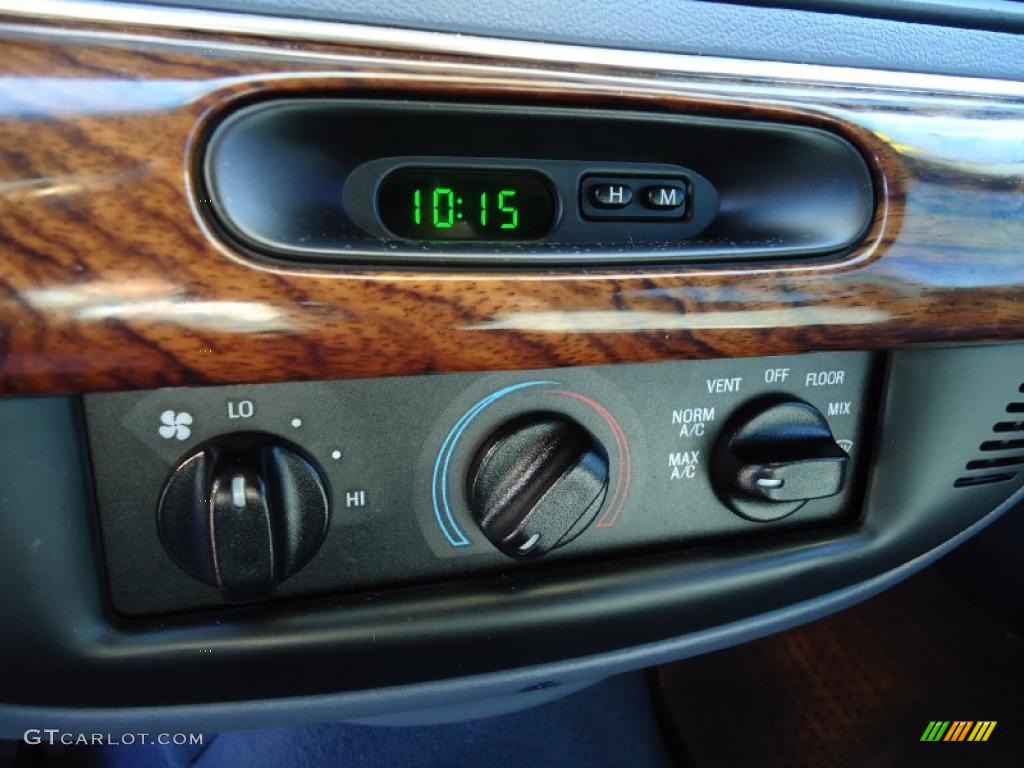1998 Mercury Grand Marquis GS Controls Photo #40896109