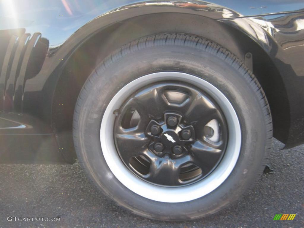 2011 Chevrolet Camaro LS Coupe Wheel Photo #40897917