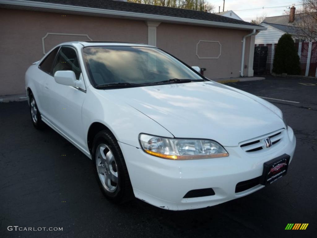2001 Accord EX Coupe - Taffeta White / Ivory photo #2