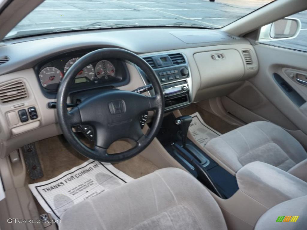 2001 Accord EX Coupe - Taffeta White / Ivory photo #5