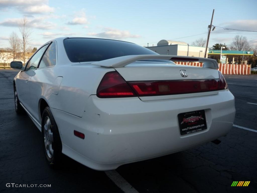 2001 Accord EX Coupe - Taffeta White / Ivory photo #14