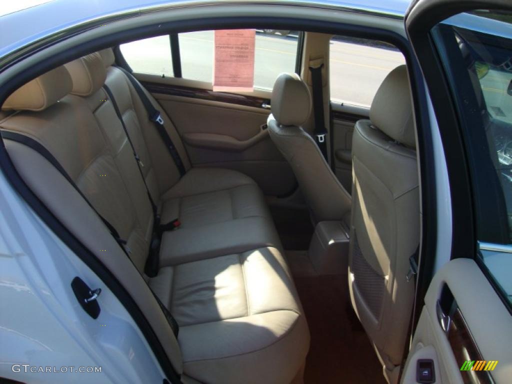 2005 3 Series 330xi Sedan - Alpine White / Sand photo #20
