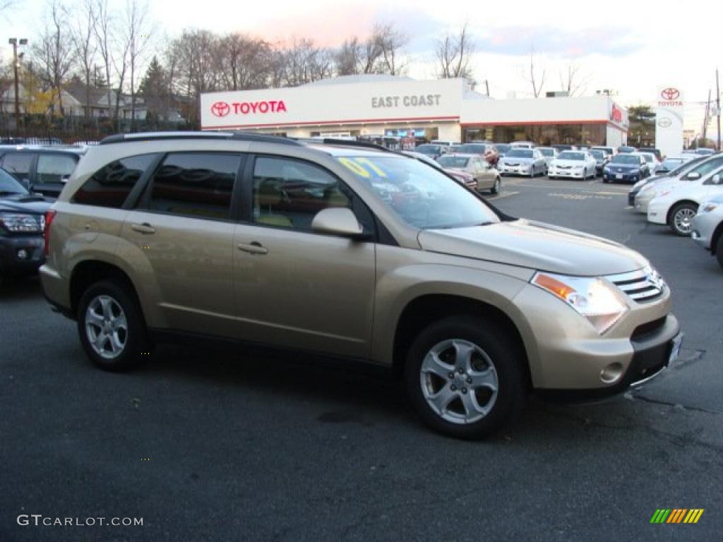 2007 XL7 Limited - Prairie Gold Metallic / Beige photo #1