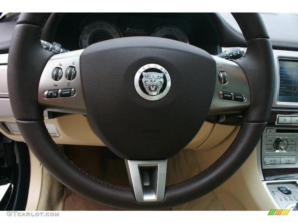 2011 Jaguar XF Premium Sport Sedan Barley Beige/Truffle Brown Steering Wheel Photo #40904221