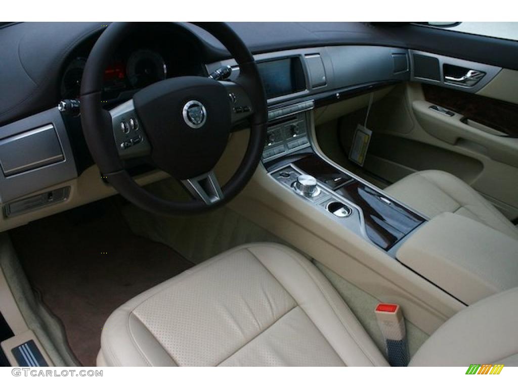 Barley Beige/Truffle Brown Interior 2011 Jaguar XF Premium Sport Sedan Photo #40904253
