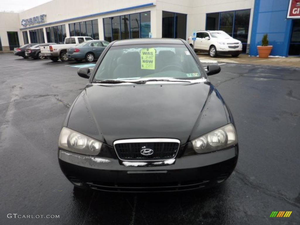 2002 Elantra GLS Sedan - Black Obsidian / Gray photo #11