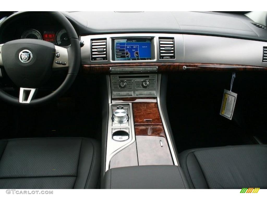 2011 Jaguar XF Premium Sport Sedan Warm Charcoal Dashboard Photo #40904765