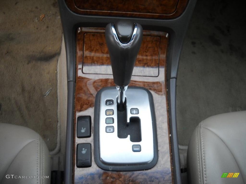 2004 XG350 L Sedan - Ivory Pearl / Beige photo #18