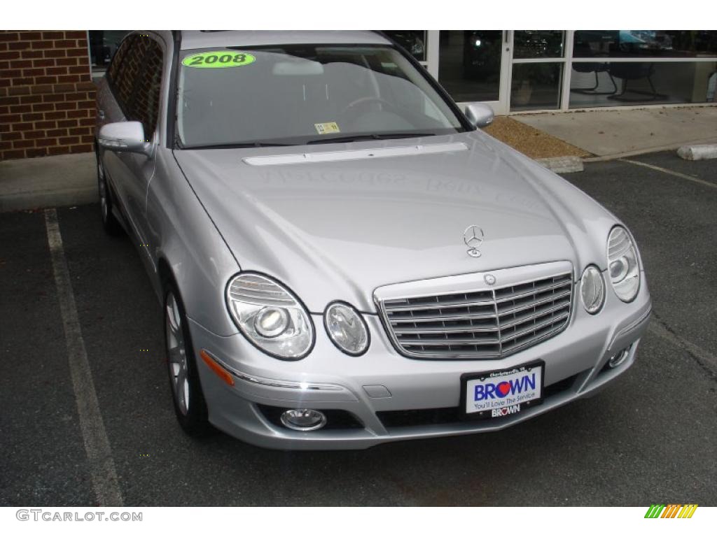 2008 E 350 4Matic Wagon - Iridium Silver Metallic / Black photo #2