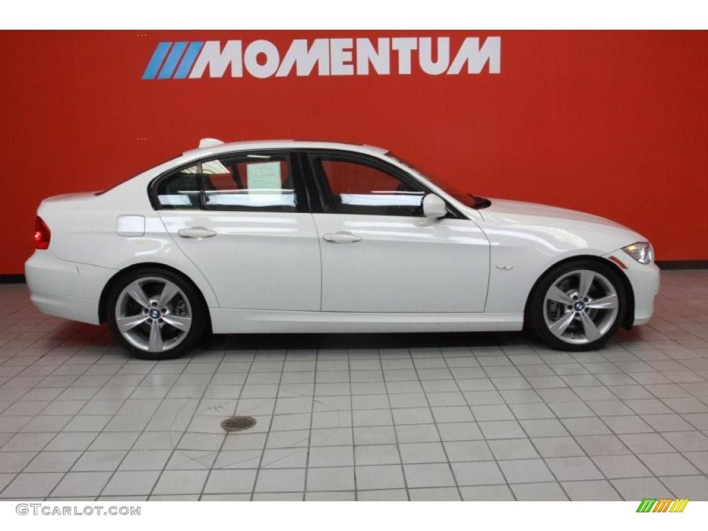 2010 3 Series 335i Sedan - Alpine White / Beige photo #3