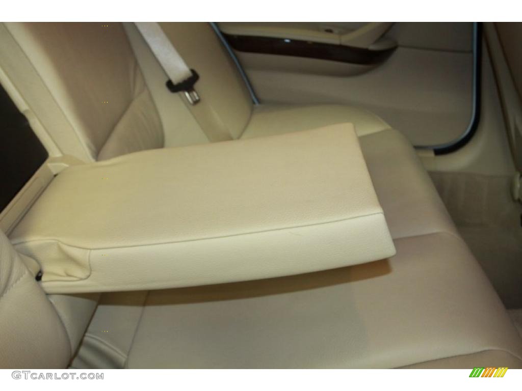 2010 3 Series 335i Sedan - Alpine White / Beige photo #18