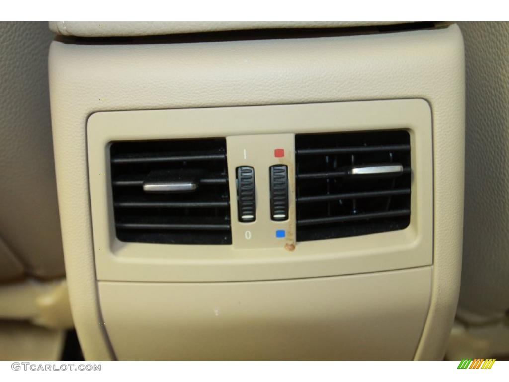 2010 3 Series 335i Sedan - Alpine White / Beige photo #25