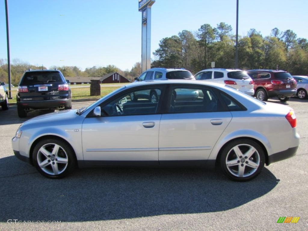 2004 A4 1.8T Sedan - Light Silver Metallic / Ebony photo #4