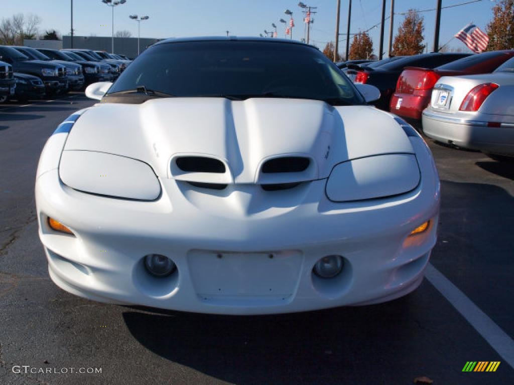 Arctic White 2002 Pontiac Firebird Trans Am Coupe Exterior Photo #40915889