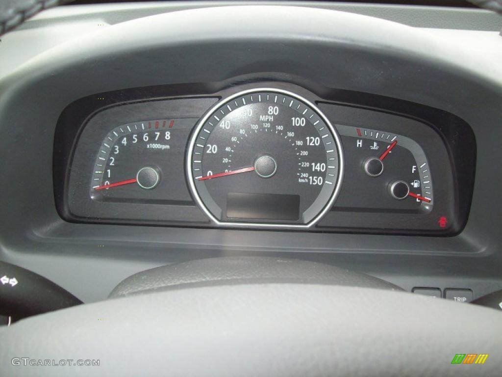2009 Kia Borrego EX V8 4x4 Gauges Photo #40917657