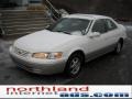 1999 Super White Toyota Camry LE  photo #2