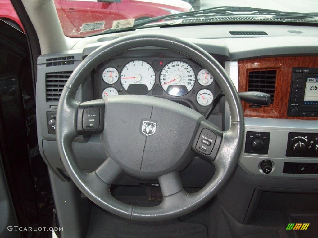 2007 Dodge Ram 1500 Laramie Mega Cab 4x4 Medium Slate Gray Steering Wheel Photo #40918545