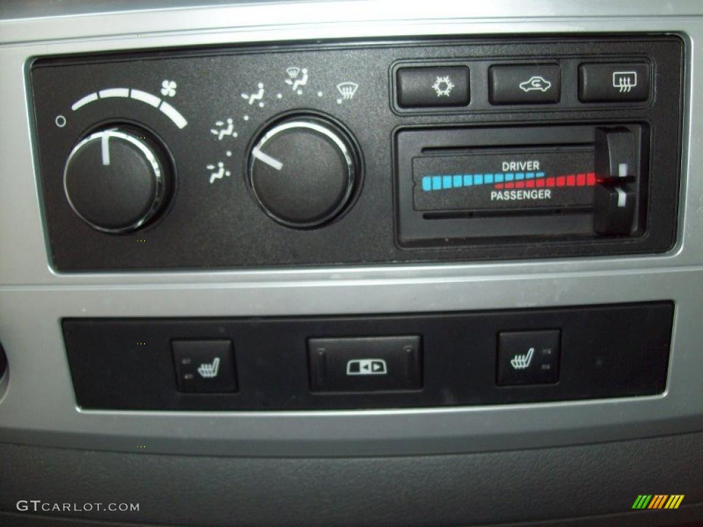 2007 Dodge Ram 1500 Laramie Mega Cab 4x4 Controls Photo #40918594