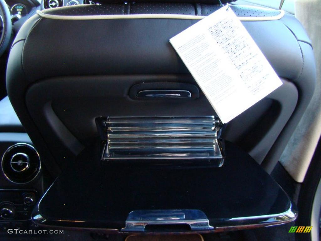 Jet Black/Ivory Interior 2011 Jaguar XJ XJL Photo #40919345