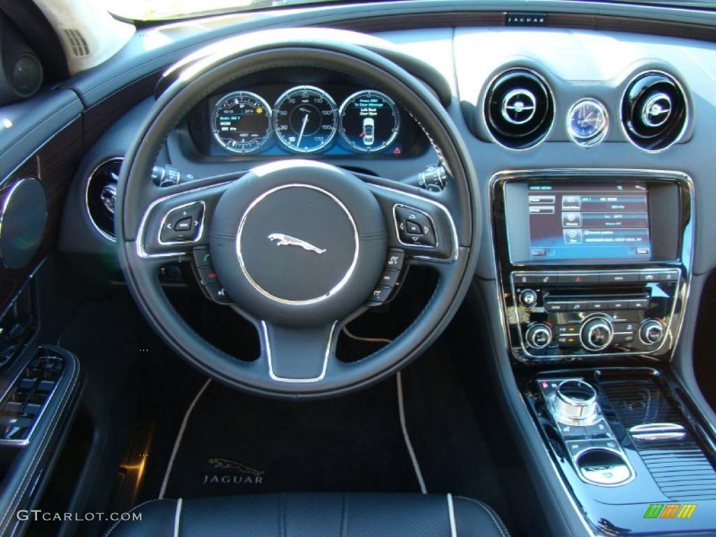 2011 Jaguar XJ XJL Jet Black/Ivory Dashboard Photo #40919781