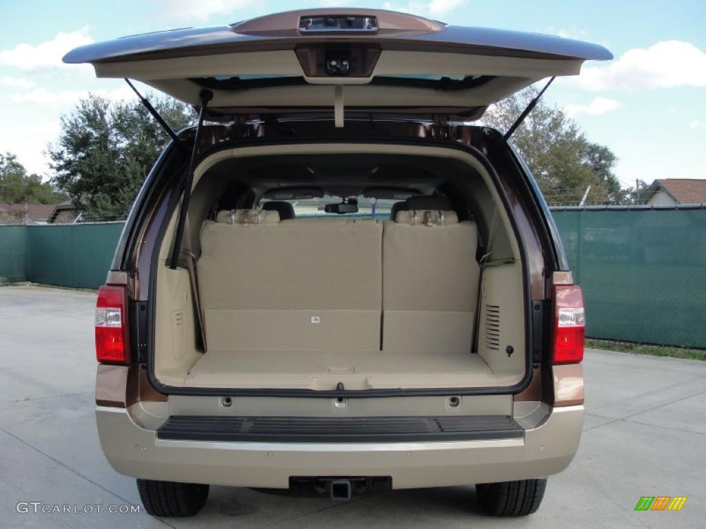 2011 Ford Expedition XLT Trunk Photo #40922165