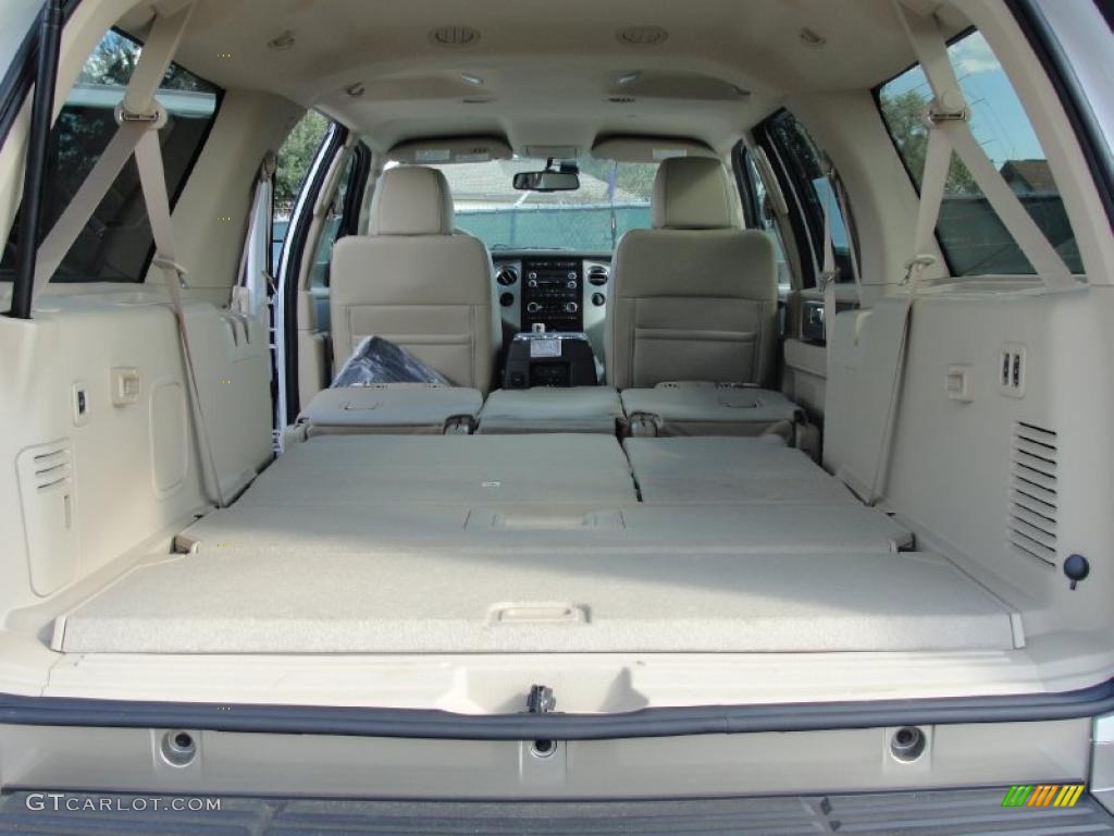 2011 Ford Expedition EL XLT Trunk Photo #40923101