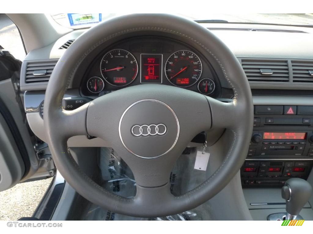 2005 Audi A4 1.8T quattro Avant Steering Wheel Photos