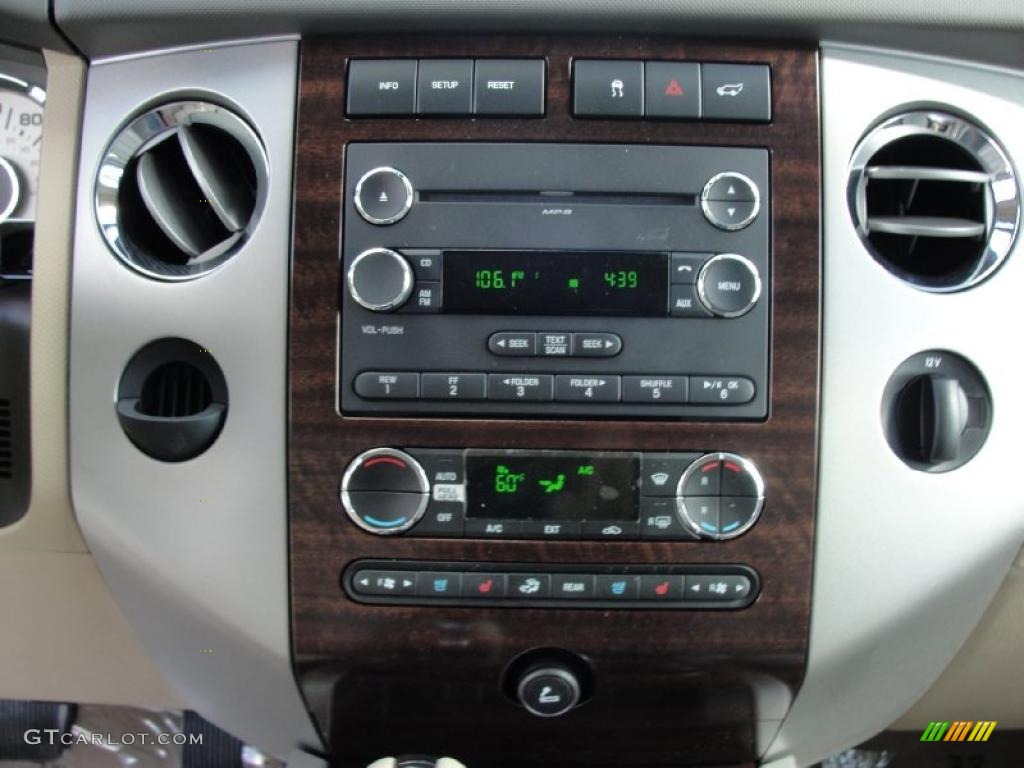 2011 Ford Expedition EL XLT Controls Photo #40923249