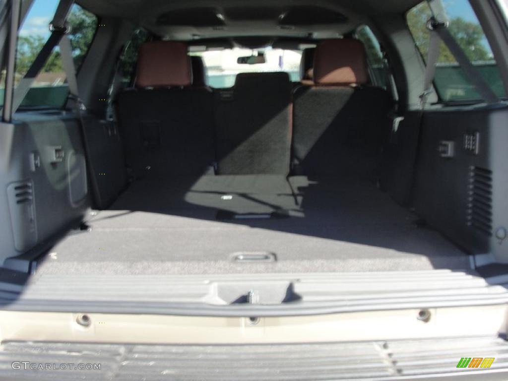 2011 Ford Expedition EL King Ranch 4x4 Trunk Photo #40923781