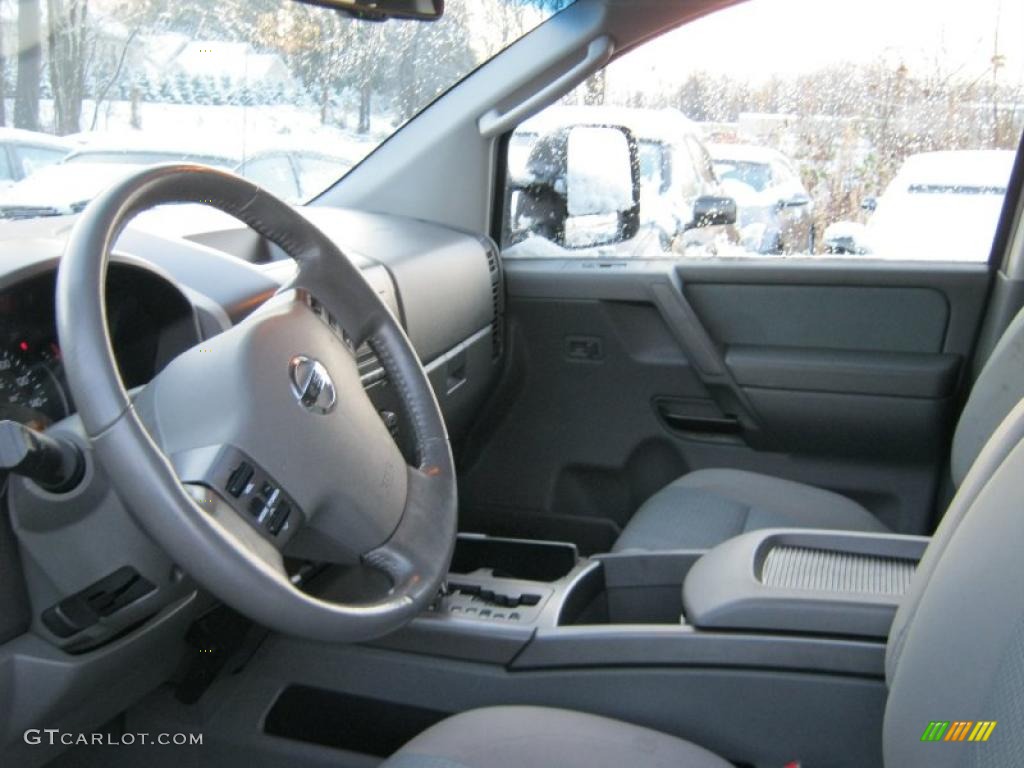 2007 Titan SE Crew Cab 4x4 - Granite / Steel Gray photo #23