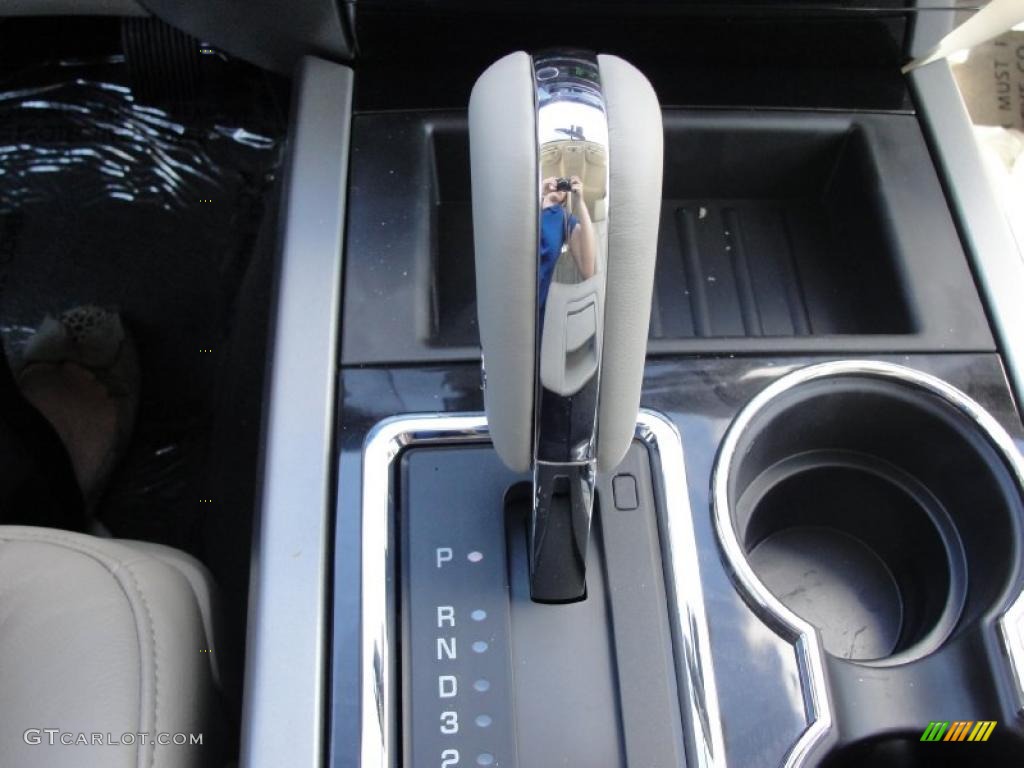 2011 Ford Expedition Limited 6 Speed Automatic Transmission Photo #40926148