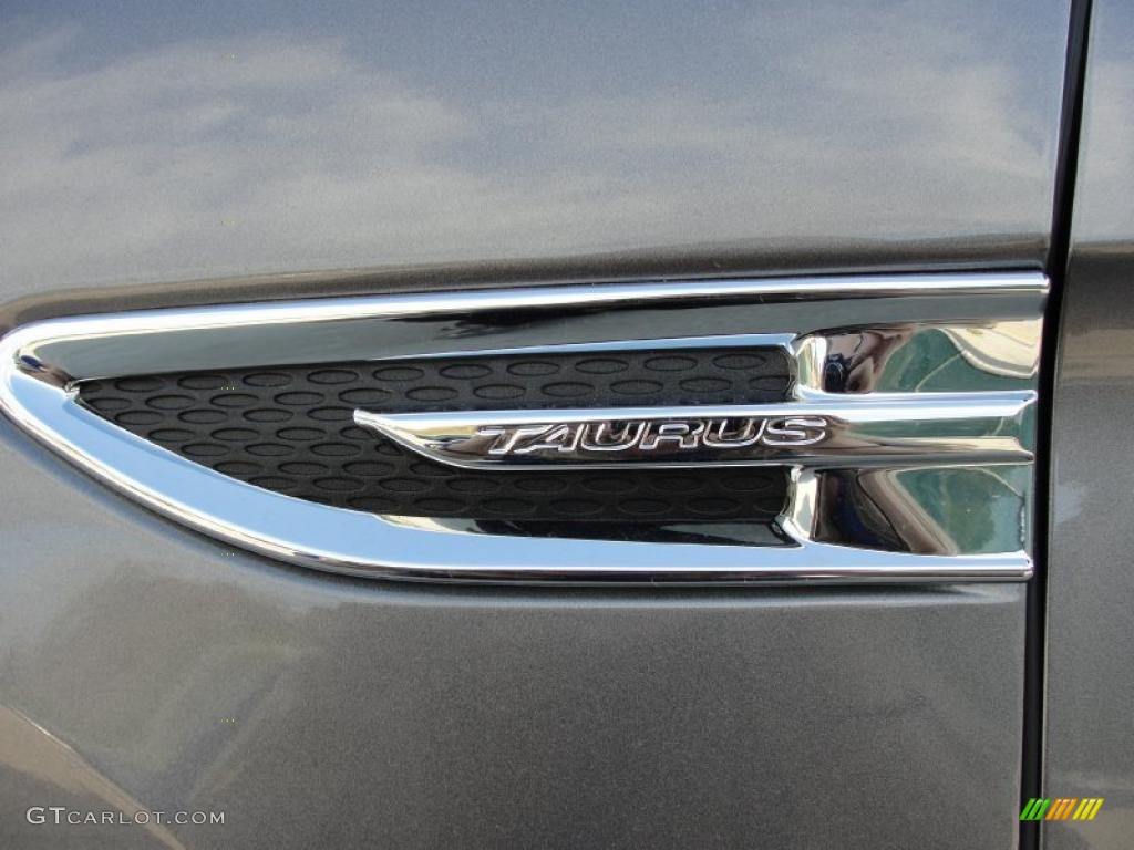 2011 Ford Taurus SE Marks and Logos Photo #40926954